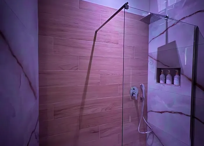 Appartement Gianvenuti House - Metro A With Jacuzzi *